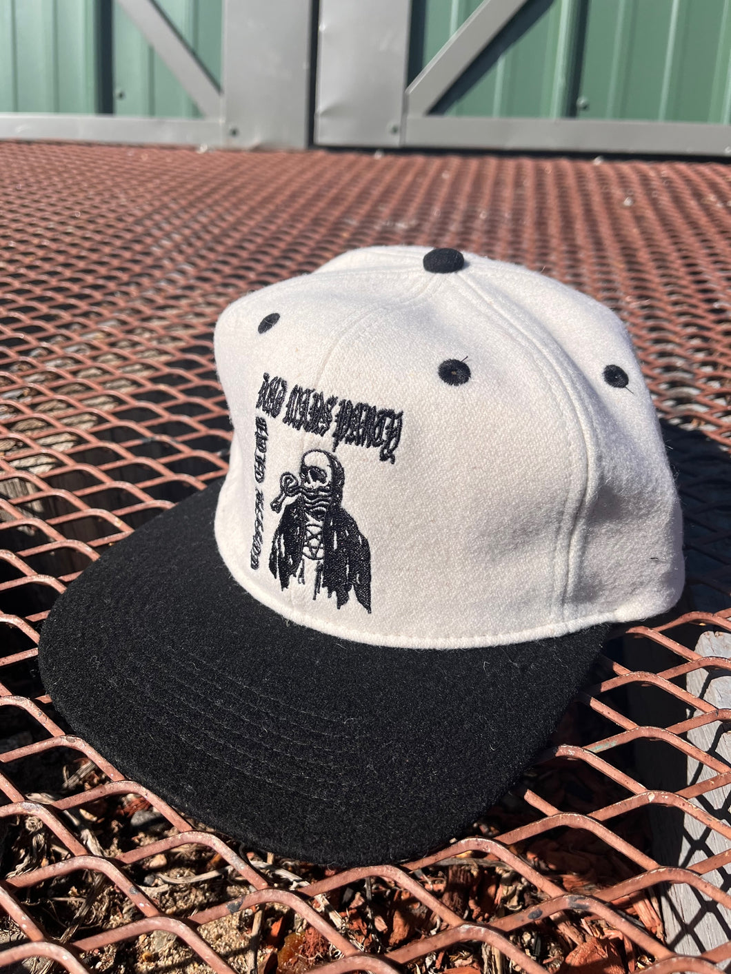 No Cap Claspback Wool Cap